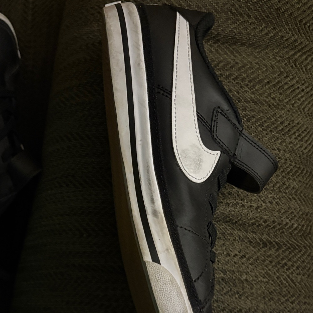 Nike Black and White Kids Sneakers